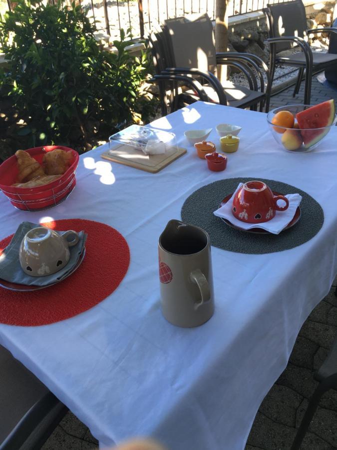 Zilia Casa Basgiu, Chambres Avec Balcon Et Table D'Hotes מראה חיצוני תמונה