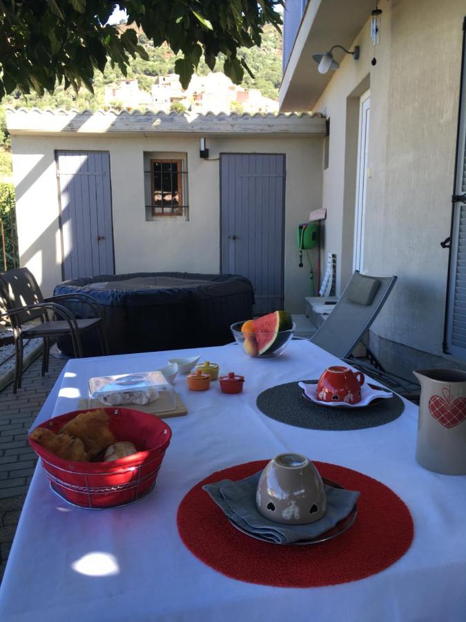 Zilia Casa Basgiu, Chambres Avec Balcon Et Table D'Hotes מראה חיצוני תמונה