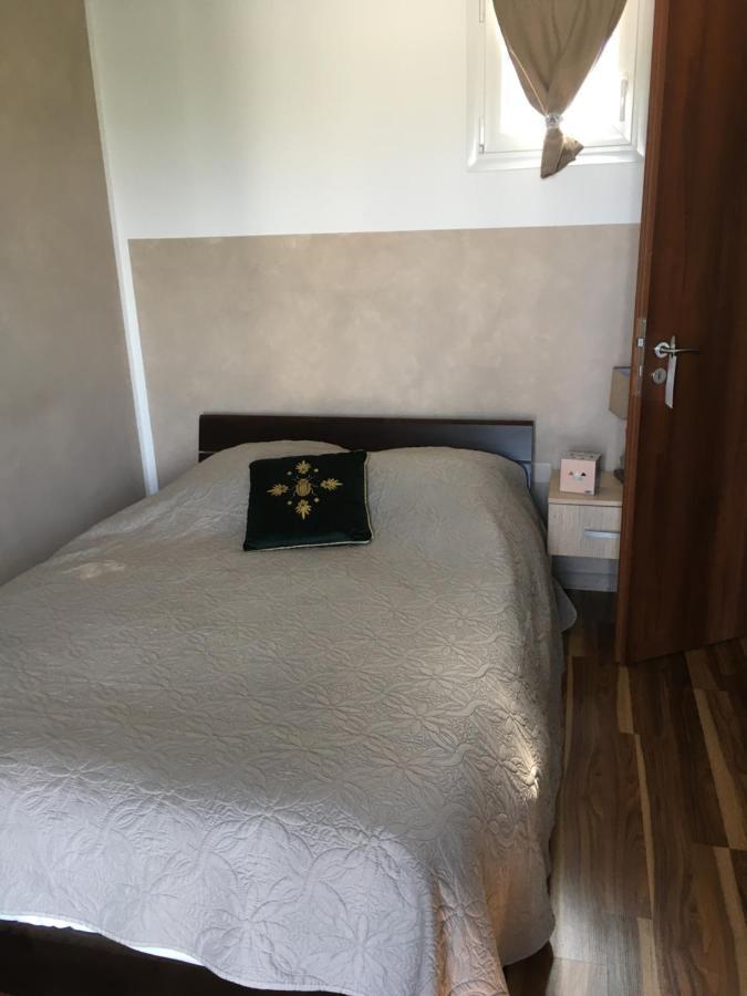 Zilia Casa Basgiu, Chambres Avec Balcon Et Table D'Hotes מראה חיצוני תמונה