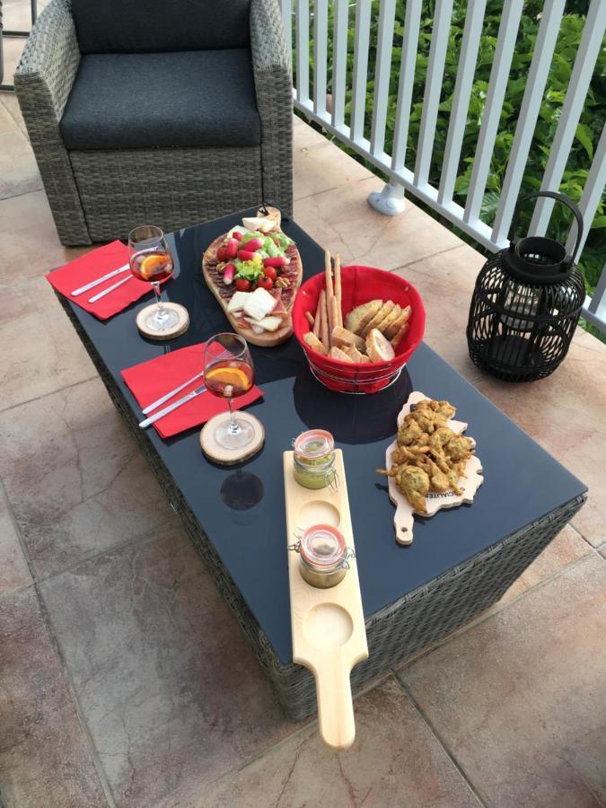 Zilia Casa Basgiu, Chambres Avec Balcon Et Table D'Hotes מראה חיצוני תמונה