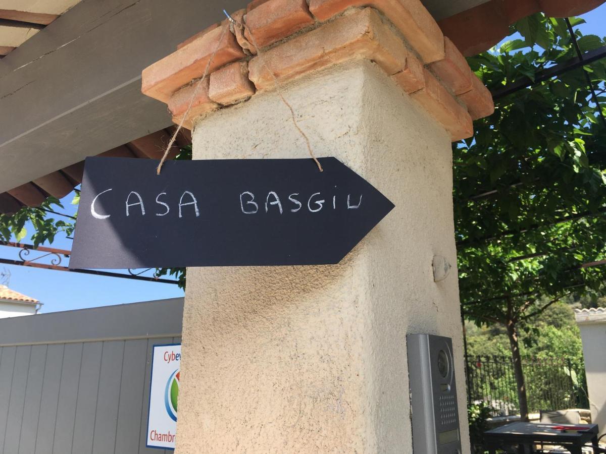 Zilia Casa Basgiu, Chambres Avec Balcon Et Table D'Hotes מראה חיצוני תמונה